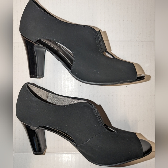 Life Stride Heels Women's Size 6 - Picture 1 of 7